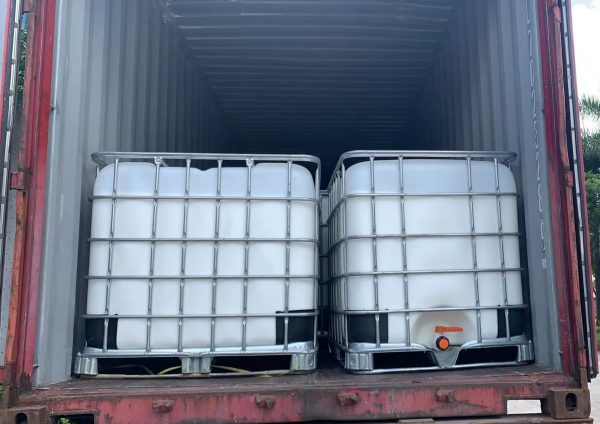 Adhesive IBC tank